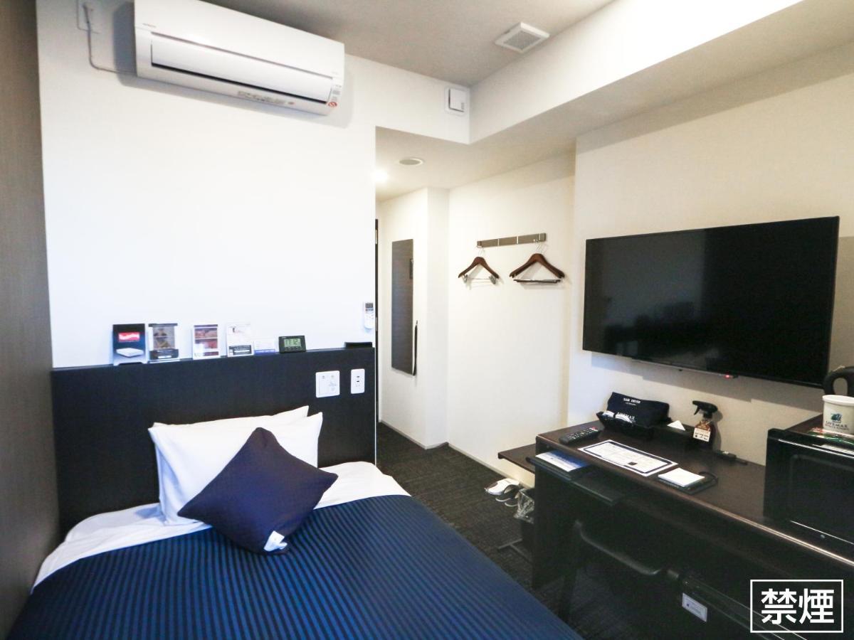 Hotel Livemax Yokohama Stadium Mae Ngoại thất bức ảnh